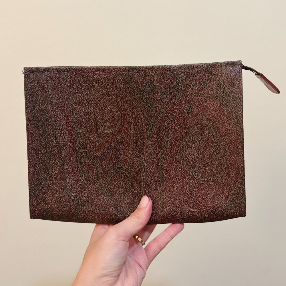 👜 Etro Milano Paisley Leather Pouch – Made in Italy